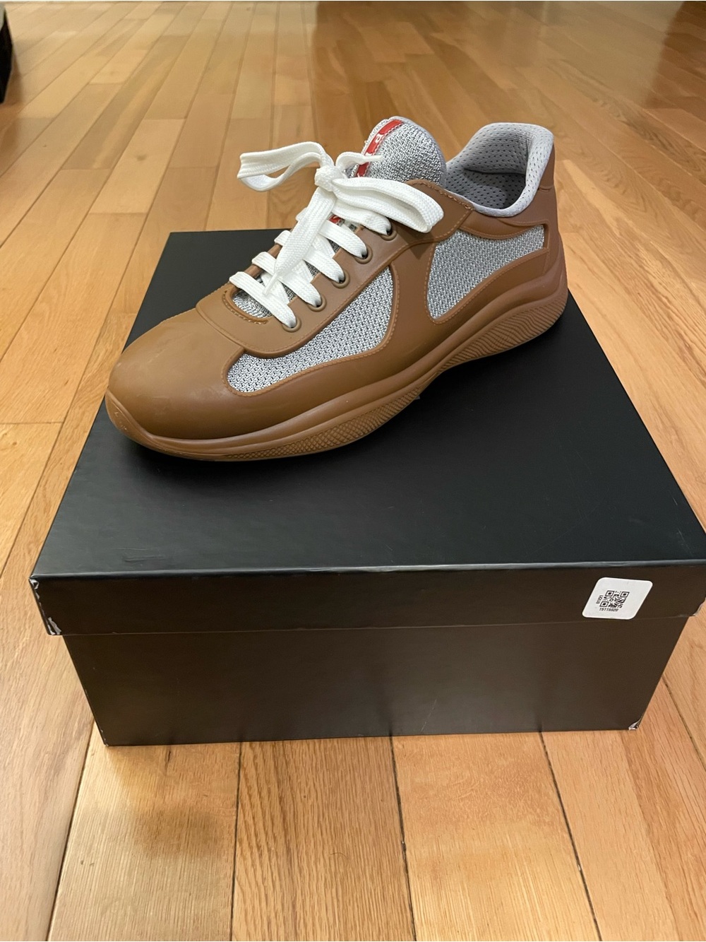 Prada Men's Brown and Gray Low-Top Lace-Up Sneakers